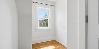 3020 Davis Street Gallery 4