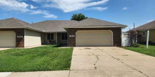 Wow! Fresh 3BR, 3BTH 2 car att gar rancher in Shawnee Heights schools Gallery 1