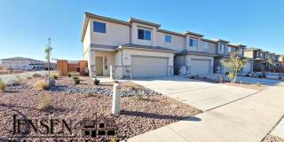Red Mountain Vista Town Home-$500 Move-in Special Gallery 5
