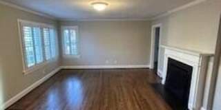 1621 Craig Street Gallery 3