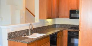 3 Bedroom 2.5 Bath Townhome in Gated Community of Courtyards at Escala- Mission Valley Gallery 4