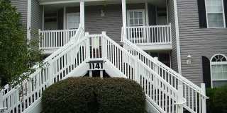 REDUCED and SPECIAL! Nicely furnished 3 bed/2 ba first floor condo in Arrowhead Point Gallery 1