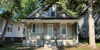 **Available Immediately** 4 bedroom / 1 bath home located near Washburn University Gallery 1