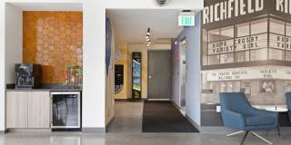 Henley Gallery 22