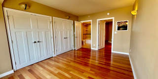 $500 OFF FIRST MONTH'S RENT!!!! Views of Puget Sound and iconic great wheel. Renovated condo in highly desirable Newmark Towers. Gallery 12