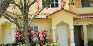 2541 SW 83rd Ter Gallery 1