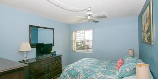 39 Burgundy A Gallery 6