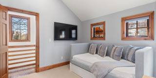 364 Ridge Road Gallery 41