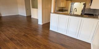 Scenic Cul-de-Sac Living with Stunning Mountain Views Gallery 14