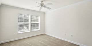 Move-In Ready Condo in Gated Equestrian Parc – Prime Location! Gallery 17