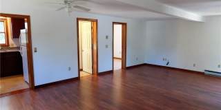 121 Oak Street Gallery 3