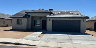 BRAND NEW & MOVE-IN READY! Gallery 1