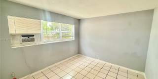2917 Middle River Dr Gallery 5