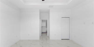 1236 NW 25th Place Gallery 8