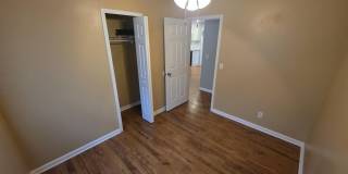 8913 ERIN Court Gallery 9