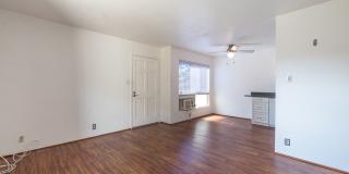 Waipio Gentry 2BR/1BA Ground-Floor Corner Unit with Large Lanai, A/C & Parking Gallery 9