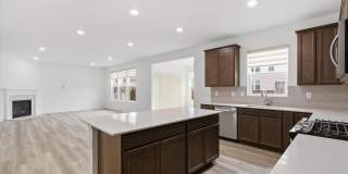 709 Risdon Trail S Gallery 1