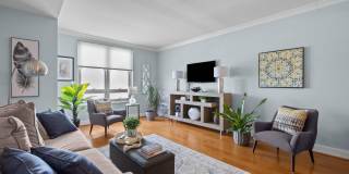 Elegant 1-Bed, 1-Bath Condo in Prime Virginia Beach Location! Gallery 1