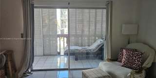 215 SE 3rd Ave Gallery 14