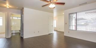 Corner Unit 2 Bedroom Condo Gallery 7