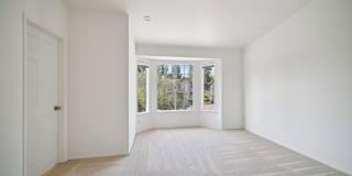 Spacious Townhome Located in the Highly Desirable Shadow Ridge Community of Oak Park Gallery 7