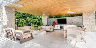11173 Manatee Gallery 6