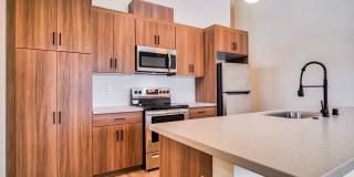611 Highland Gallery 14