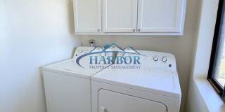 827 W. 22nd Street Gallery 19