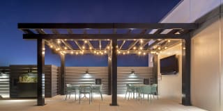 Wrigleyville Lofts Gallery 17