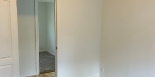 Cute Home in Quiet Neighborhood Gallery 1