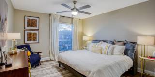 Verlaine on the Parkway Gallery 22