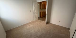 Hard to Find 4 Bedroom Single Story Gallery 27
