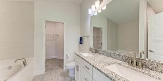2680 AVERLAND Loop Gallery 18