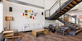 Eleanor Eleanor Gallery 28