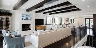 901 Pacific Avenue Gallery 7