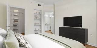 Eaves North Dallas Gallery 6