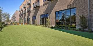 Heritage McKinney Square Gallery 34
