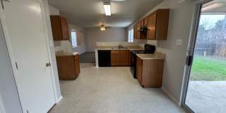 SPACIOUS 4 BR ON A CUL-DE-SAC W/ 2 LIVING AREAS & 2 EATING AREAS*STORAGE SHED*COVERED PATIO*EASY ACCESS TO FT. SAM & RANDOLPH AFB*NORTH EAST INDEPENDENT SCHOOL DISTRICT*INCLUDES STOVE/RANGE, DISHWASHER, & CENTRAL HVAC Gallery 5