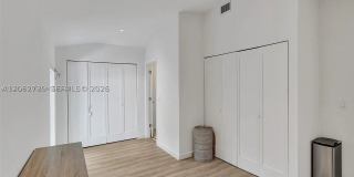 5705 SW 60th Ave Gallery 27
