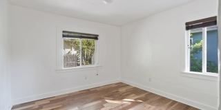 1242 N Commonwealth Ave Gallery 9