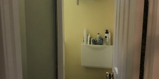 Charming Two Bedroom Garden Level Apartment near DU Gallery 9