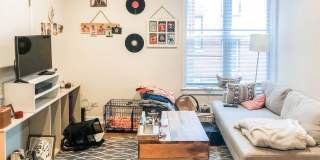 851 West Cornelia Ave. Apt. Gallery 4