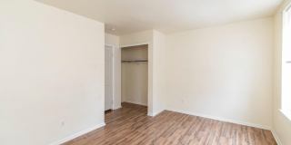 1635 FONTAIN Street Gallery 23