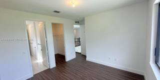 19708 NE 14th Ave Gallery 22