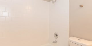 Camelot Apartments Gallery 102