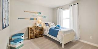 Modern 5 Bed Home Gallery 13