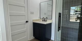 105 Forrest Gallery 13