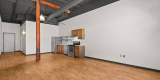 505 Central Gallery 9