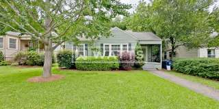 Charming 2BR/1BA Bungalow in Crestwood South Gallery 1