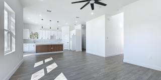 2121 BROAD WATER Drive Gallery 11